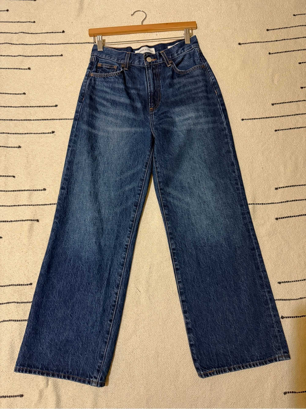Aritzia Denim Forum The Farrah High-Rise Wide Jean (be about dark bleu) (short)